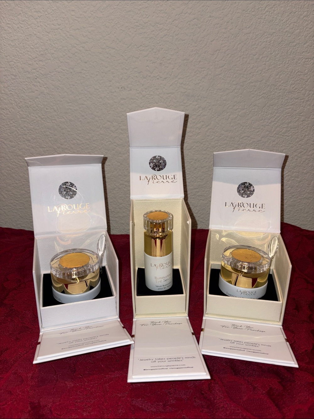 La Rouge Pierre Crystal Collection - Picture 2 of 6